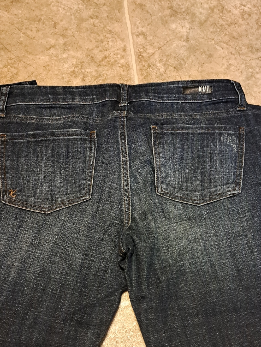 Kut from the Kloth Dark Indigo Cropped Stretch Jeans. Size 8. - Picture 12 of 12